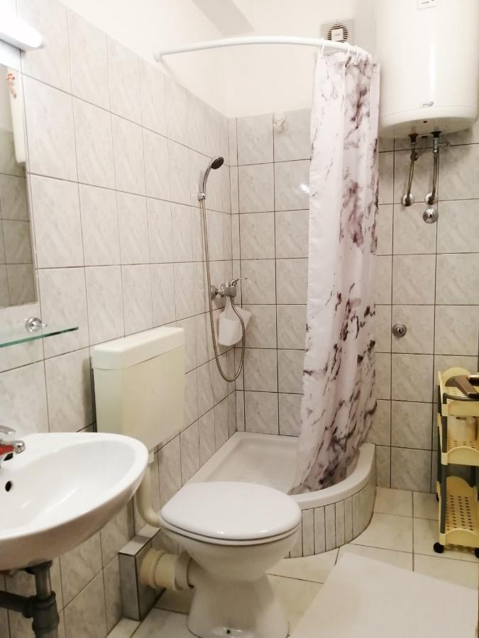 Apartments Ria Baška Voda Eksteriør bilde
