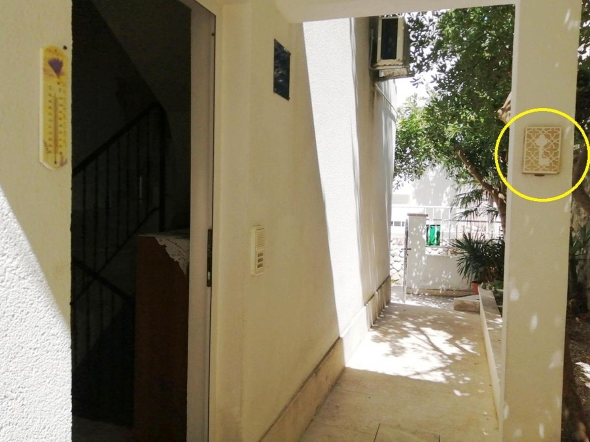 Apartments Ria Baška Voda Eksteriør bilde