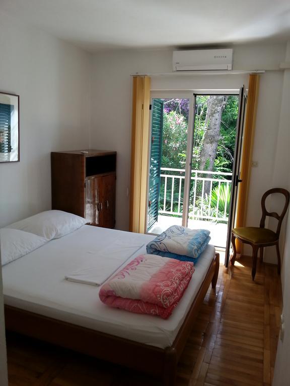 Apartments Ria Baška Voda Eksteriør bilde