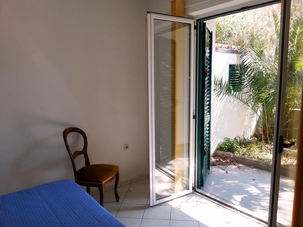 Apartments Ria Baška Voda Eksteriør bilde