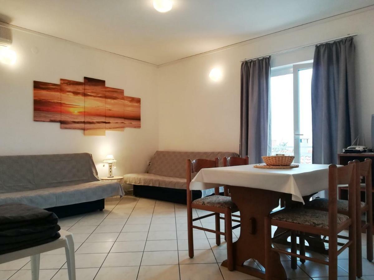 Apartments Ria Baška Voda Eksteriør bilde