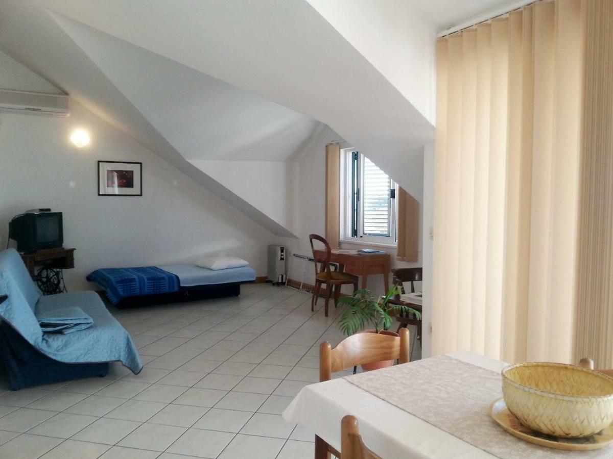 Apartments Ria Baška Voda Eksteriør bilde